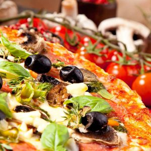 Pzza Recipe, Make delicious Pzza at Your Home